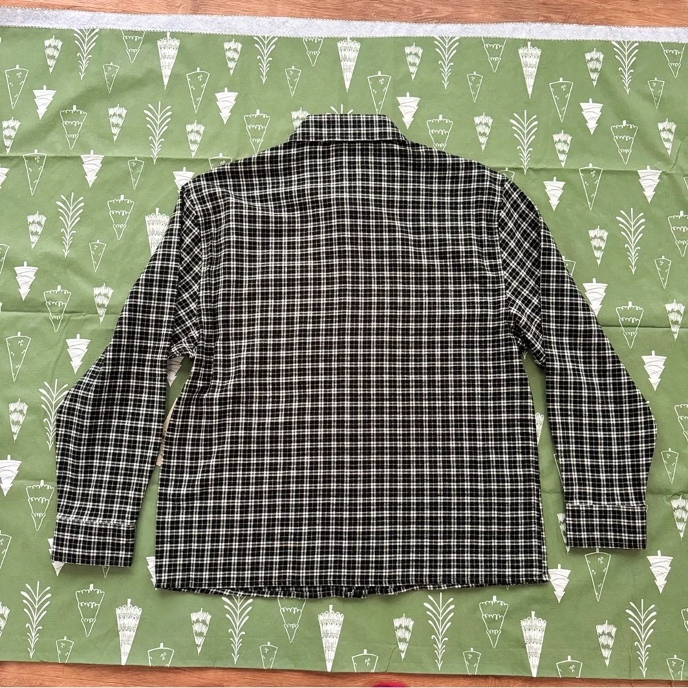 No Boundaries Men's Large Oversized Black Soot Plaid Flannel Shirt Soft Skater - Picture 4 of 10